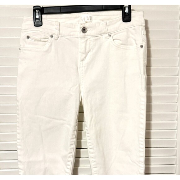 Ecru Ankle Jeans Size 2 Off White Ivory Straight Leg Raw Frayed Hem Fringe - Picture 3 of 9